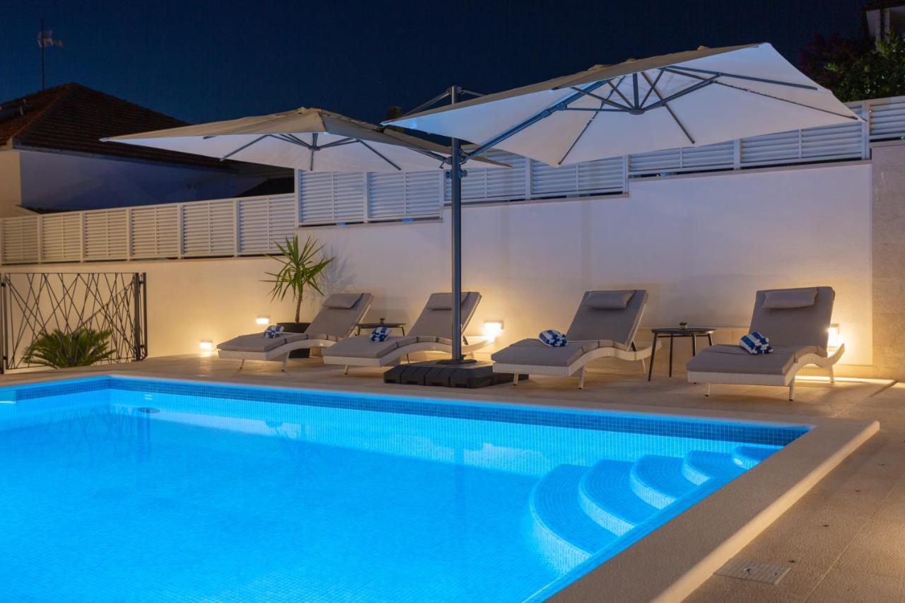 Villa Fortis B&B Τρογκίρ Εξωτερικό φωτογραφία